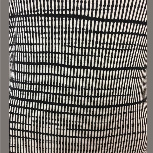 Halston Heritage NWT bodycon Black & White dress M - Picture 5 of 5